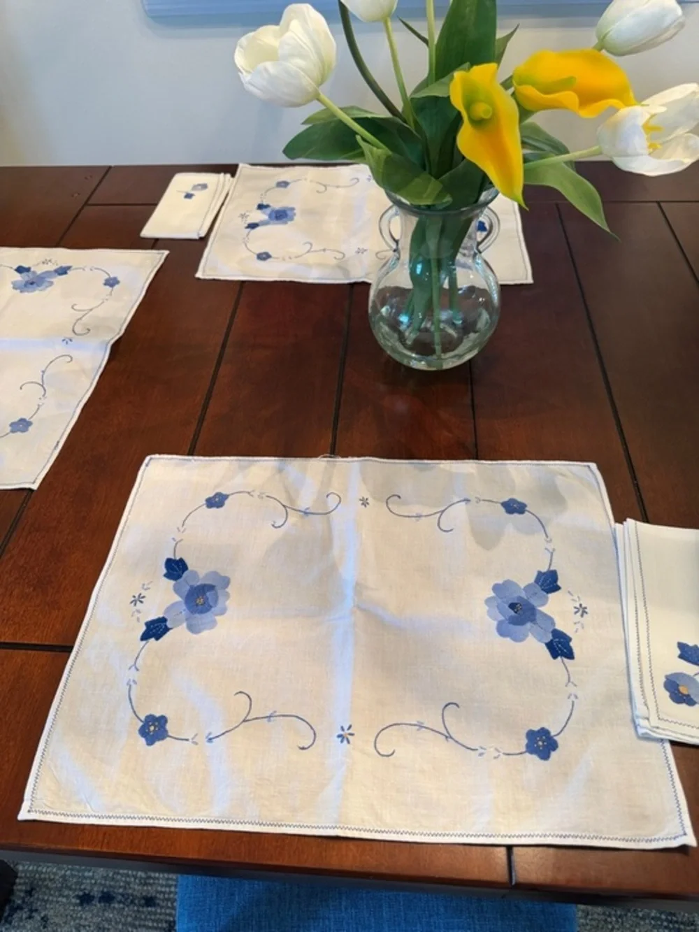 Three Blue Floral Embroidered Placemats and 4 Napkins - Home Dining